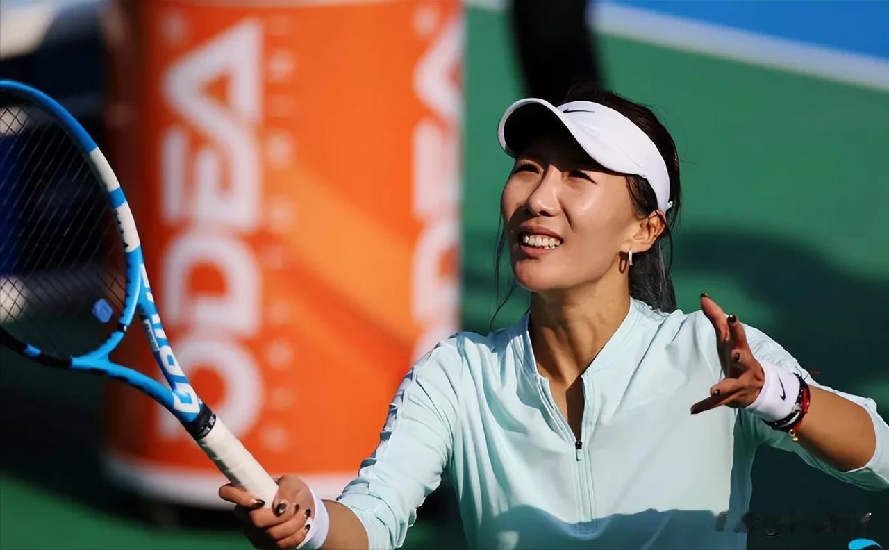 长得酷似“任素汐”的高馨妤 晋级WTA125巴伦西亚（西班牙）站八强。
贵为赛会