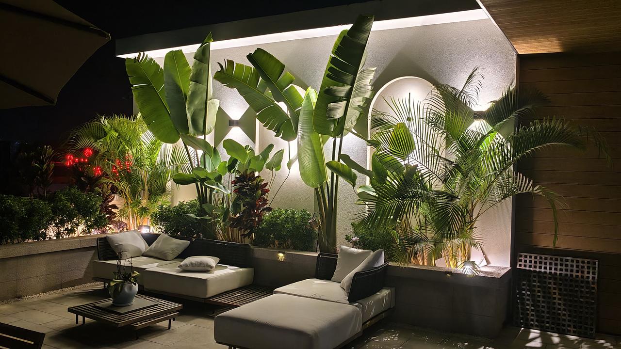 关于网络上说的“借运”“影响运”的悖论
下午和一个老师解释了借运的问题：运气能不