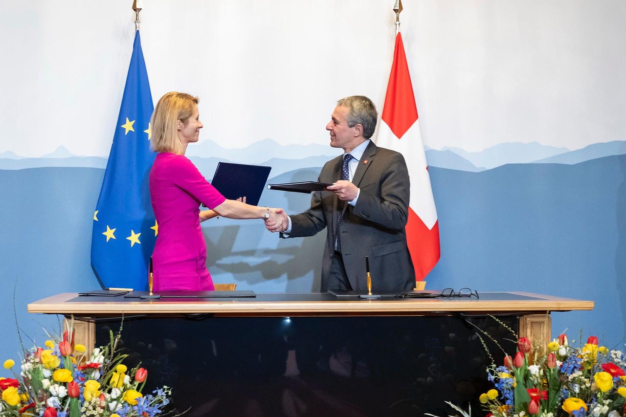 欧盟外长：
欧盟和瑞士是值得信赖的合作伙伴。
很高兴来到苏黎世，与瑞士联邦委员会