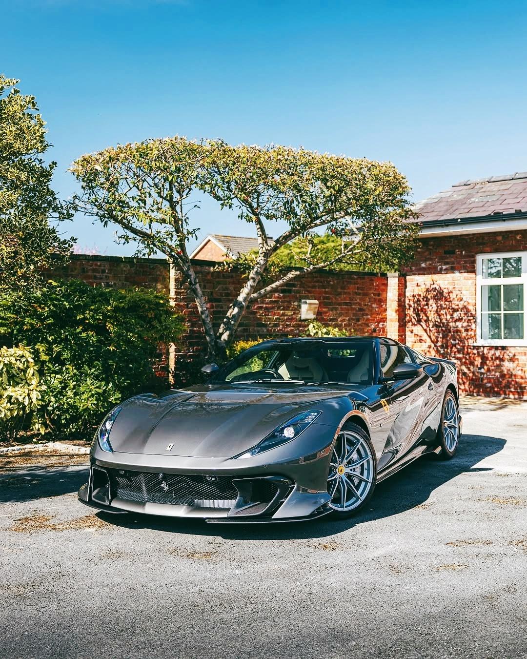 Ferrari 812 Competizione Aperta6.5升V12自吸