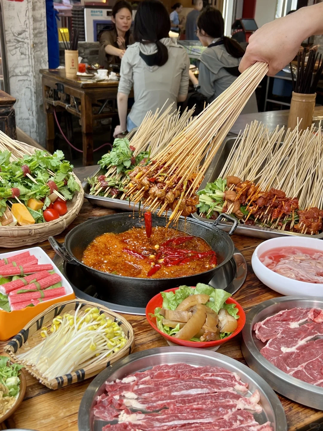 春熙路藏18年串串老店！本地人按头安利