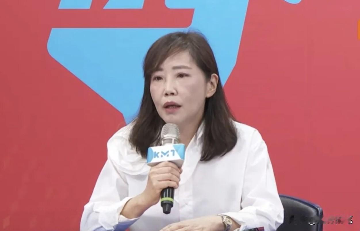 离了大谱，赖清德窜访非洲行程取消，尹乃菁却要大陆不要打压赖清德。

尹乃菁真的是