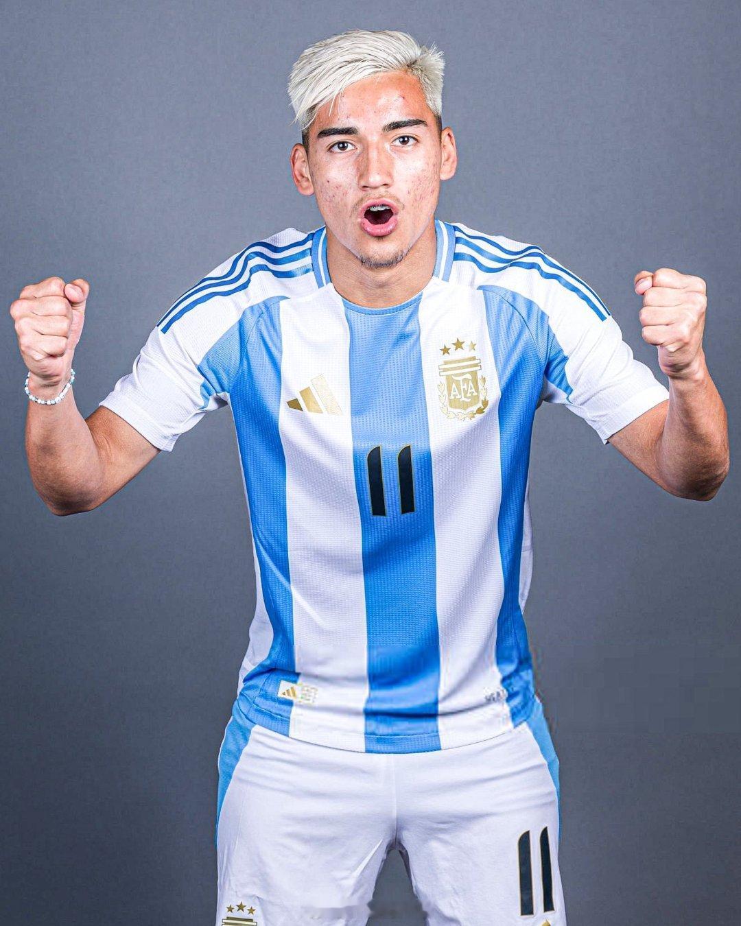 河床在国家队 🇦🇷🔝 伊恩·苏比亚布雷在U20世界杯：◉ 2 场比赛◉ 上