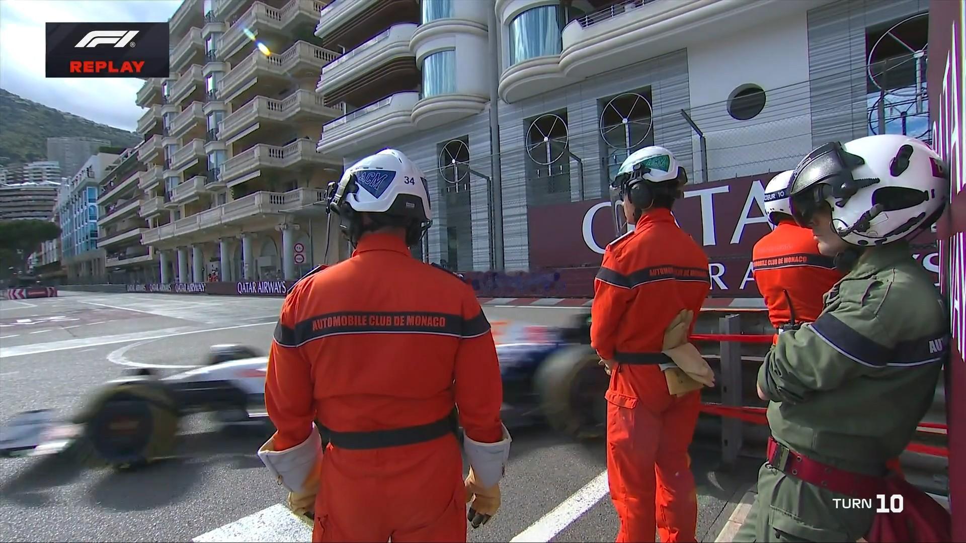 F1 哈贾尔在10号弯蹭墙爆胎，引发红旗！2025F1摩纳哥大奖赛 ​​​