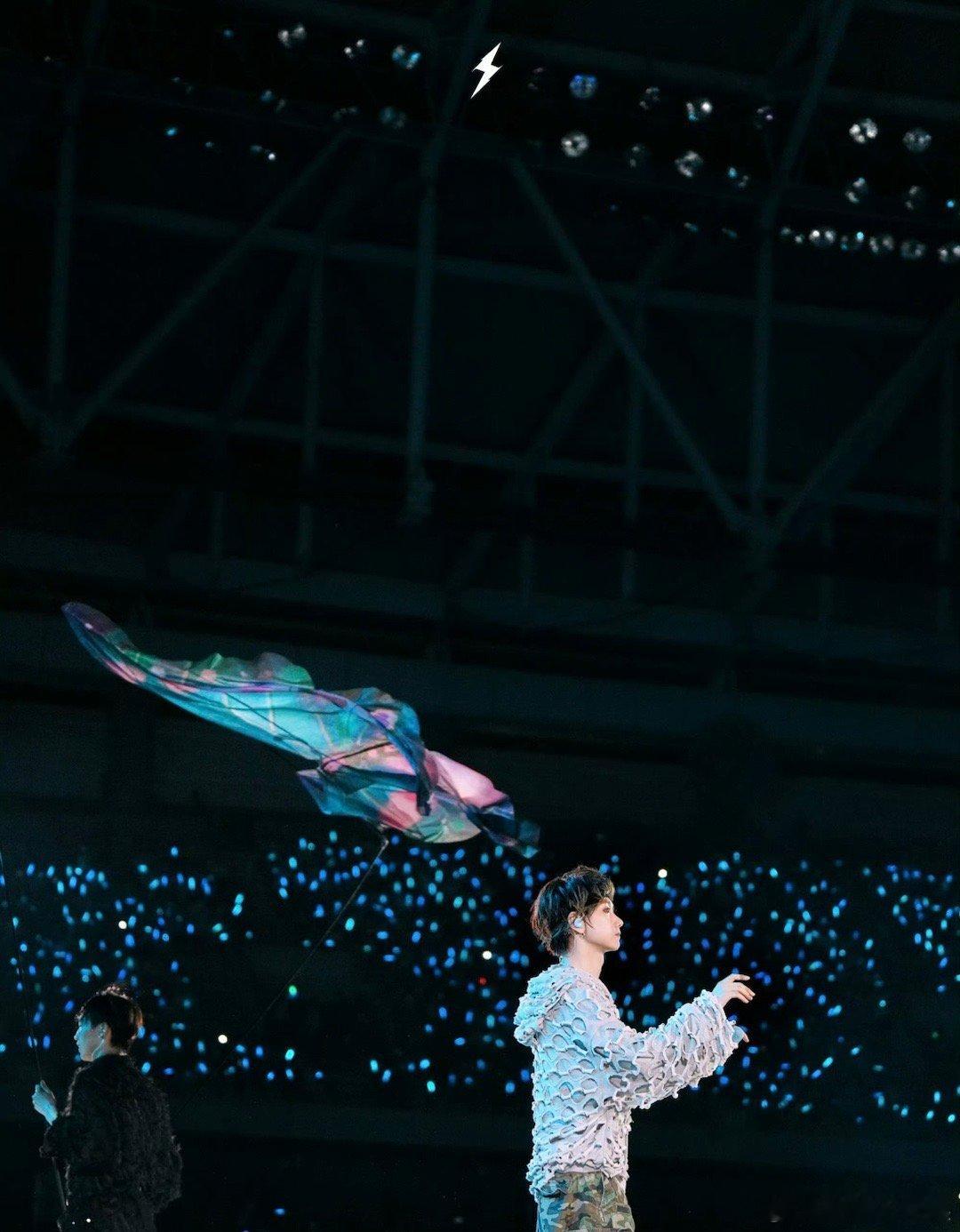 #汪苏泷[超话]##汪苏泷演唱会 抢不到#我真的好喜欢这样的一个人，而且我觉得演