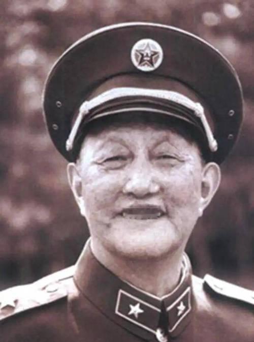 1987年，洪学智的女婿竞选301医院副院长，洪学智却坚决反对，还对女婿说：“如
