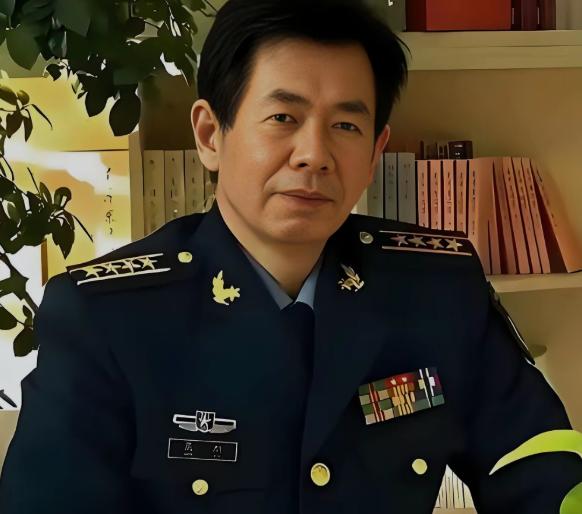 戴旭大校 曾说过：中美两国一旦开战，美国有能力把中国的沿海城市全打烂，但中国也可