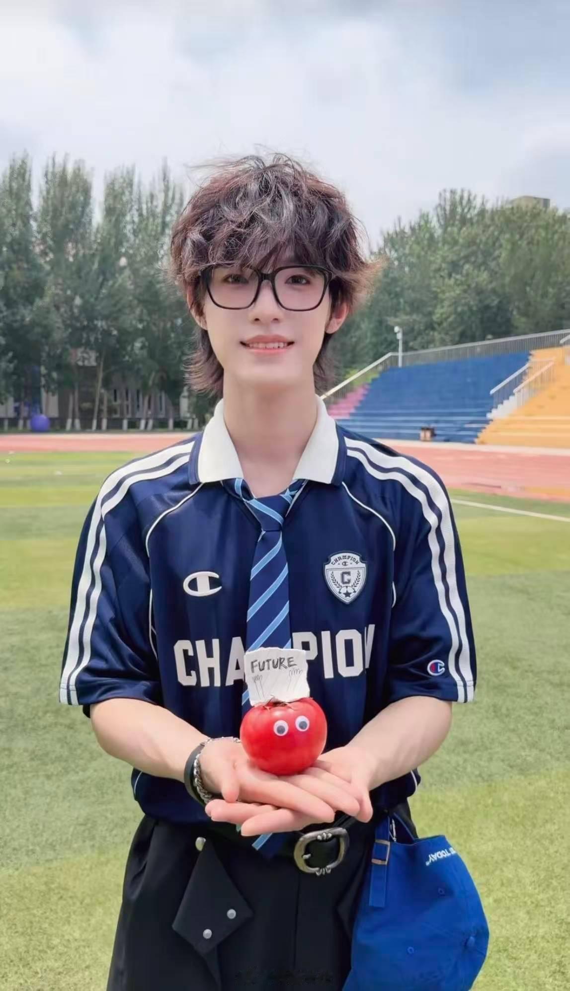 wc。美成啥了 
