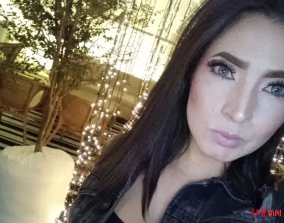 哥伦比亚波哥大，一名本土女模特在租住的高端公寓内不幸遇害，遗体被凶手藏匿在行李箱