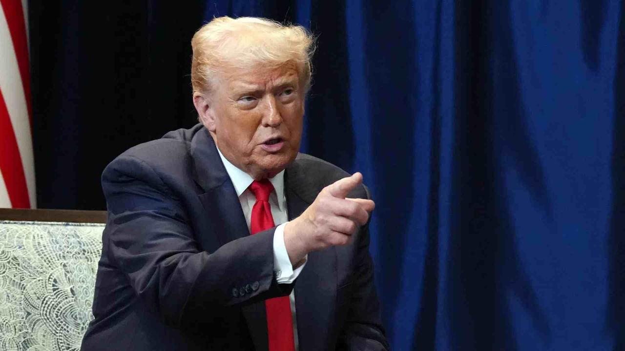 美援助暂停，欧洲靠不住，特朗普公开表态，乌方承认无法加入北约
最近有消息说，美国