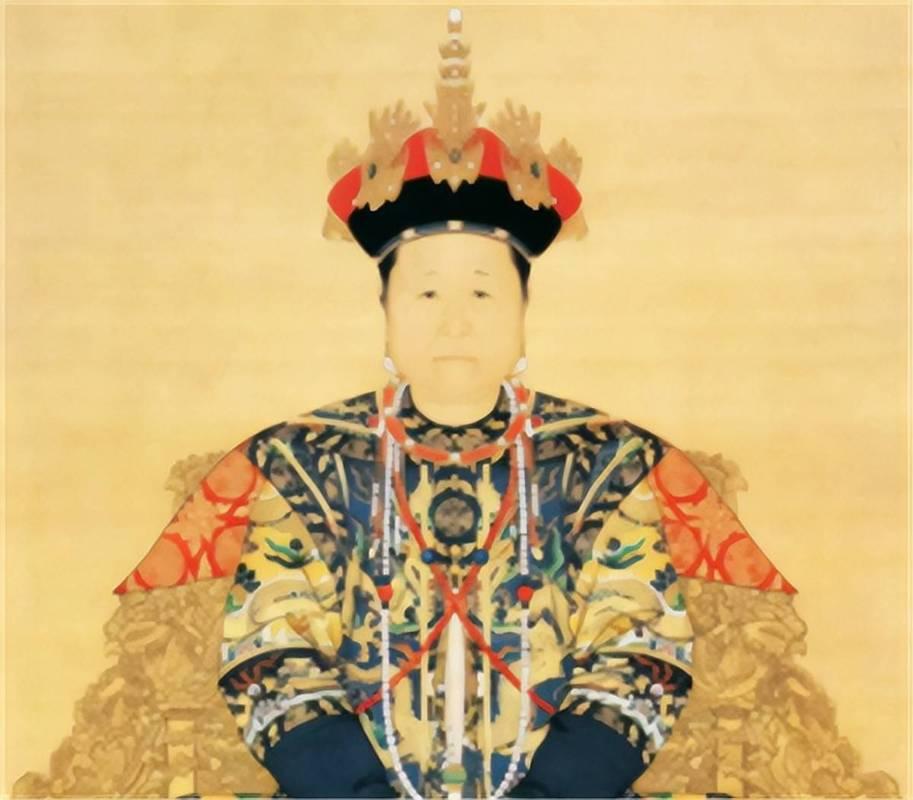 康熙一句朱批，破了清宫近百年的规矩。

一个皇子提出要为一名侍女守灵百日，还要供