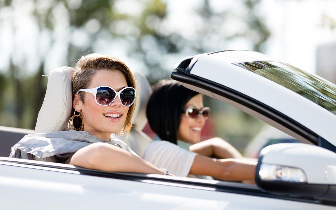 今日油价调整最新消息：
国际油价上涨，美国原油价格上涨1.2%到84.45美元/