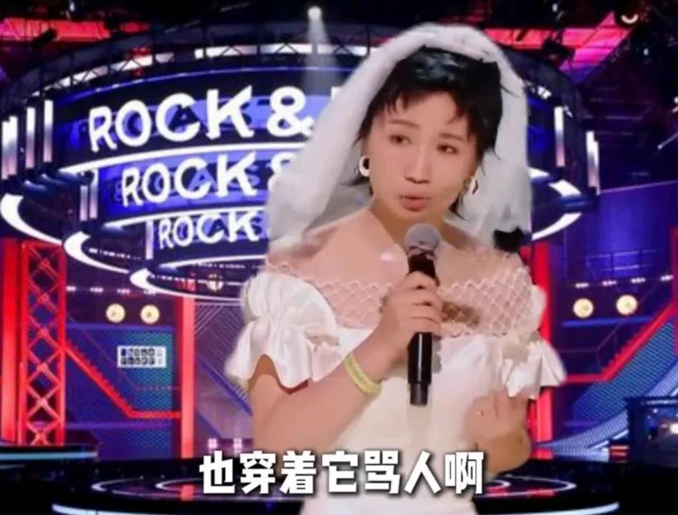 真不理解脱口秀演员小鹿，嫁给一个外国人。可能是文化差异，婚礼都是小鹿自己在操办，