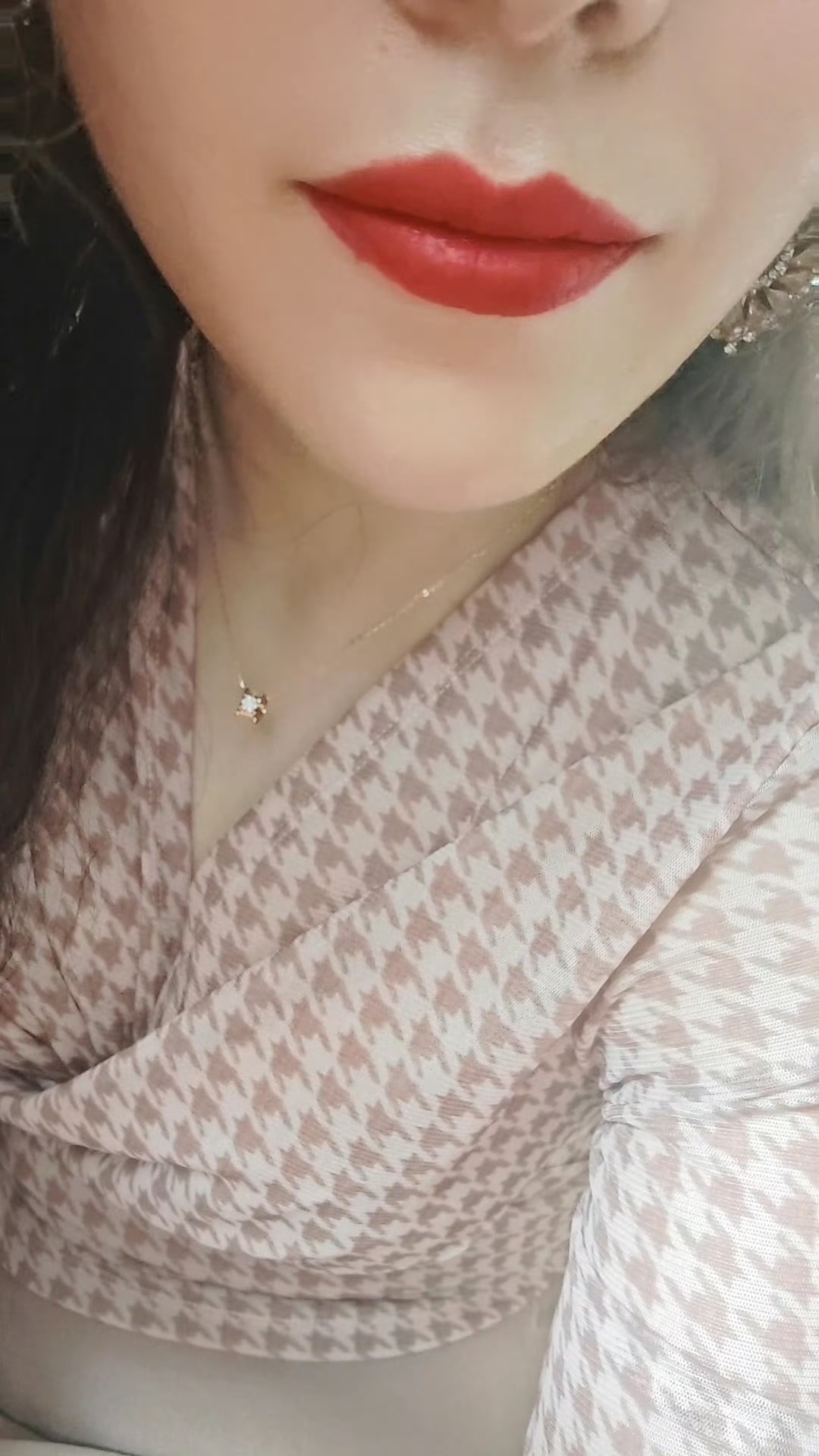 涨见识了为了吃的健康三百多万买了一块地雇人种菜养鸡没钱的想赚钱有钱的想长寿