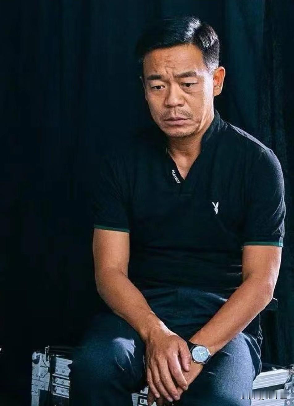 今年58岁的孙浩，这些年一直专注于唱歌和影视事业的发展，无暇考虑个人问题，快60