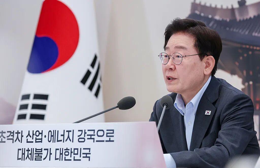 韩国正式进入“国家灾难状态”，李在明：情况非常严重！

八月的朝鲜半岛，本应是海