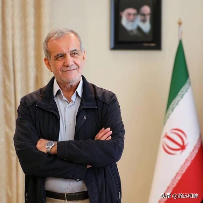 最新消息：伊朗总统向海湾地区国家发出信息

伊朗总统马苏德·佩泽什基安表示：致伊