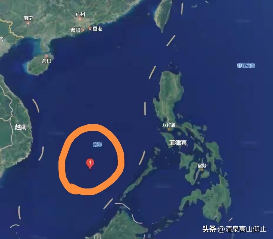 早就应该这样啦！

上周末，中俄海军组织舰艇编队在日本冲之鸟礁岛屿西南约百海里的