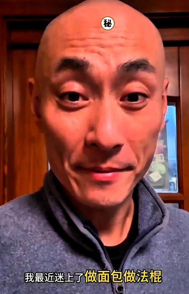 成都一名村民，查到最后，怪事来了。
他在村里有套房，但工作人员把全村的户籍登记册