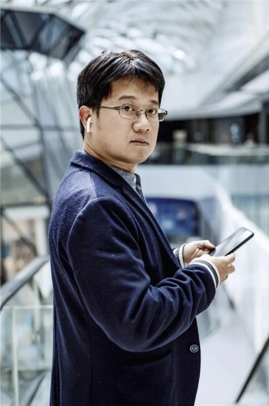 2025年，记者问《长安的荔枝》的原著作者马伯庸:“你平时是怎么写作的？”马伯庸