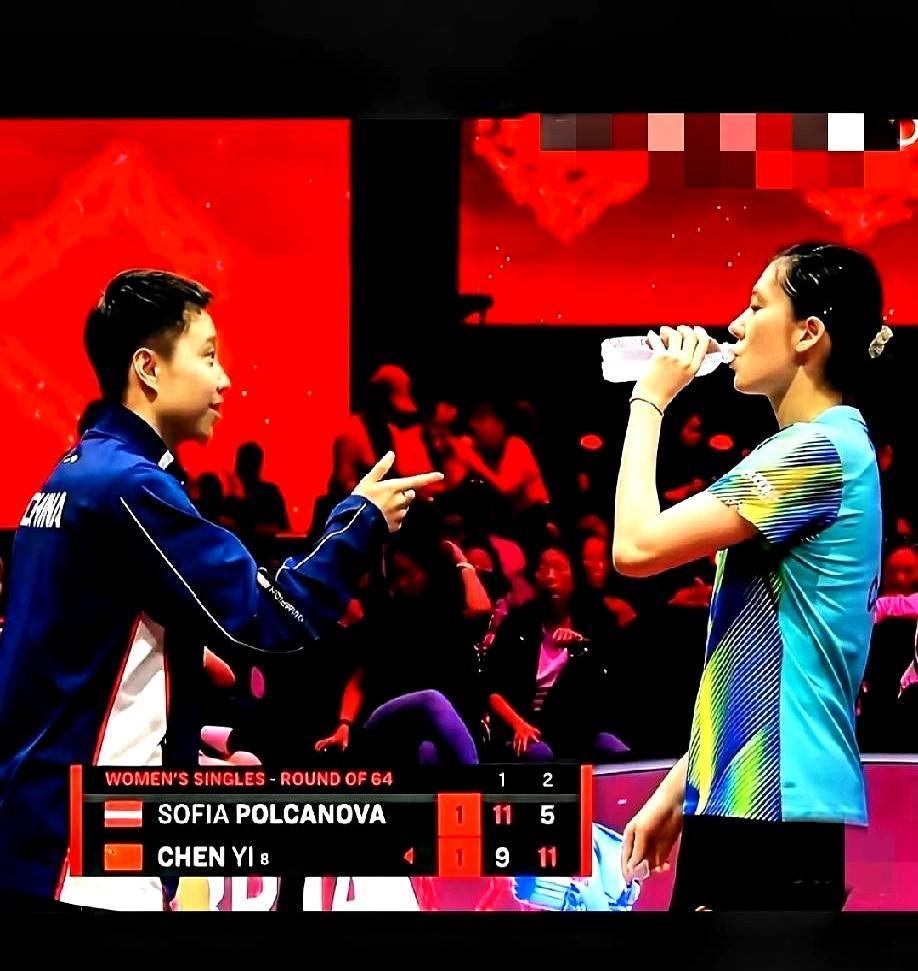 谁能想到，治好陈熠“犟嘴”毛病的，竟然是个28岁的新教练。

WTT新加坡大满贯