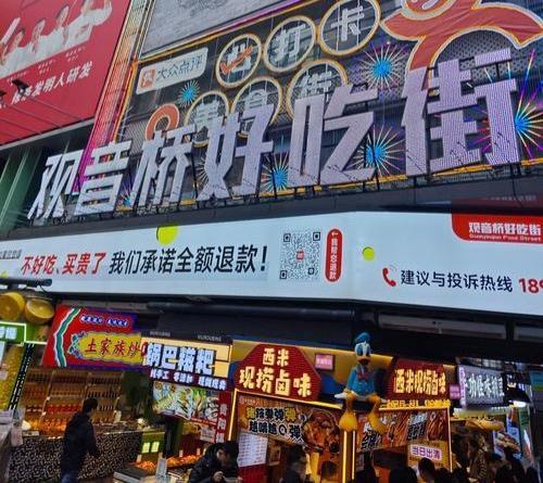 每次从各地游历归来回到北京，总会心生感慨：北京身为六朝古都，却没能形成像齐鲁、川