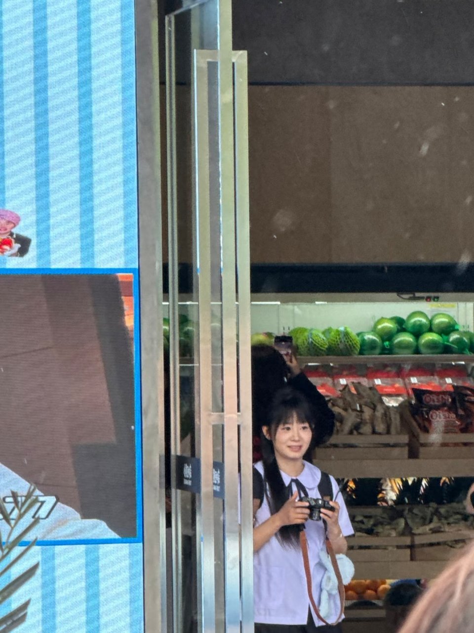 安静公主举报王俊凯粉丝帖子她到底是靠什么火的呀？走颜值博主线下很一般啊[泪奔] 