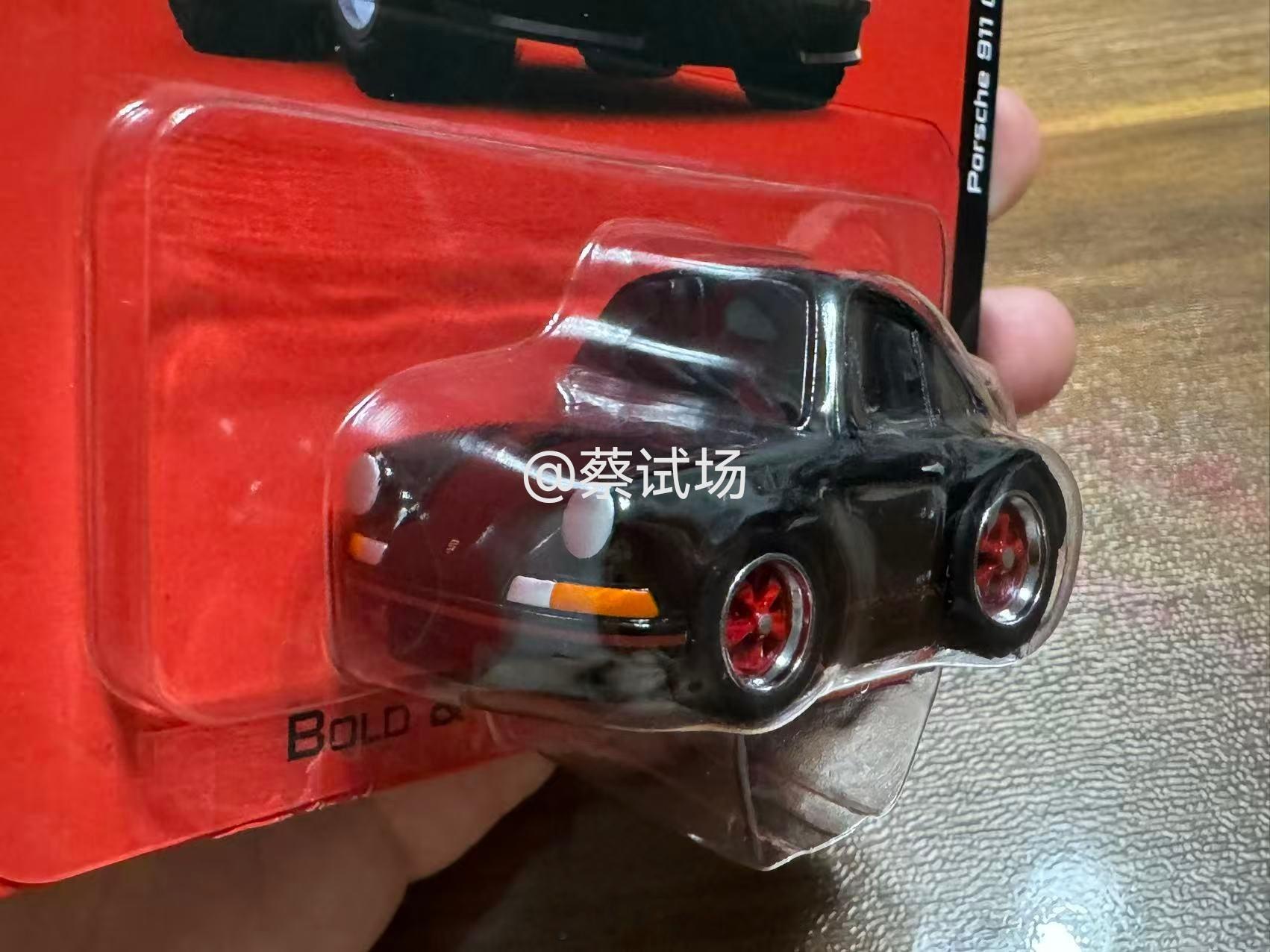 911 Carrera RS 2.7，MINI GT的Q车到了。比TOMY的Ch