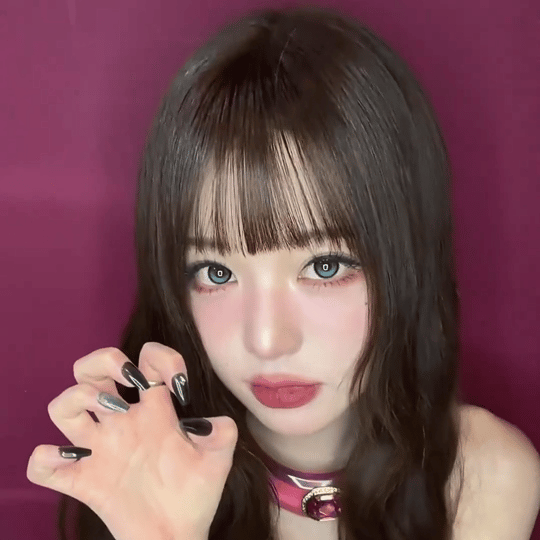 如何评价张元英的表情管理 