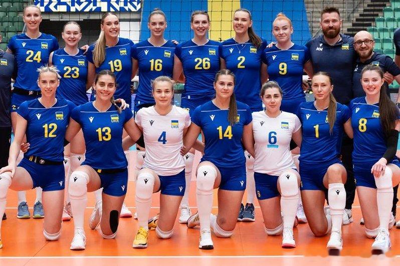 排球 🆕 首次参加国家联赛的🇺🇦乌克兰公布集训阵容名单👇：🏐 二传：帕