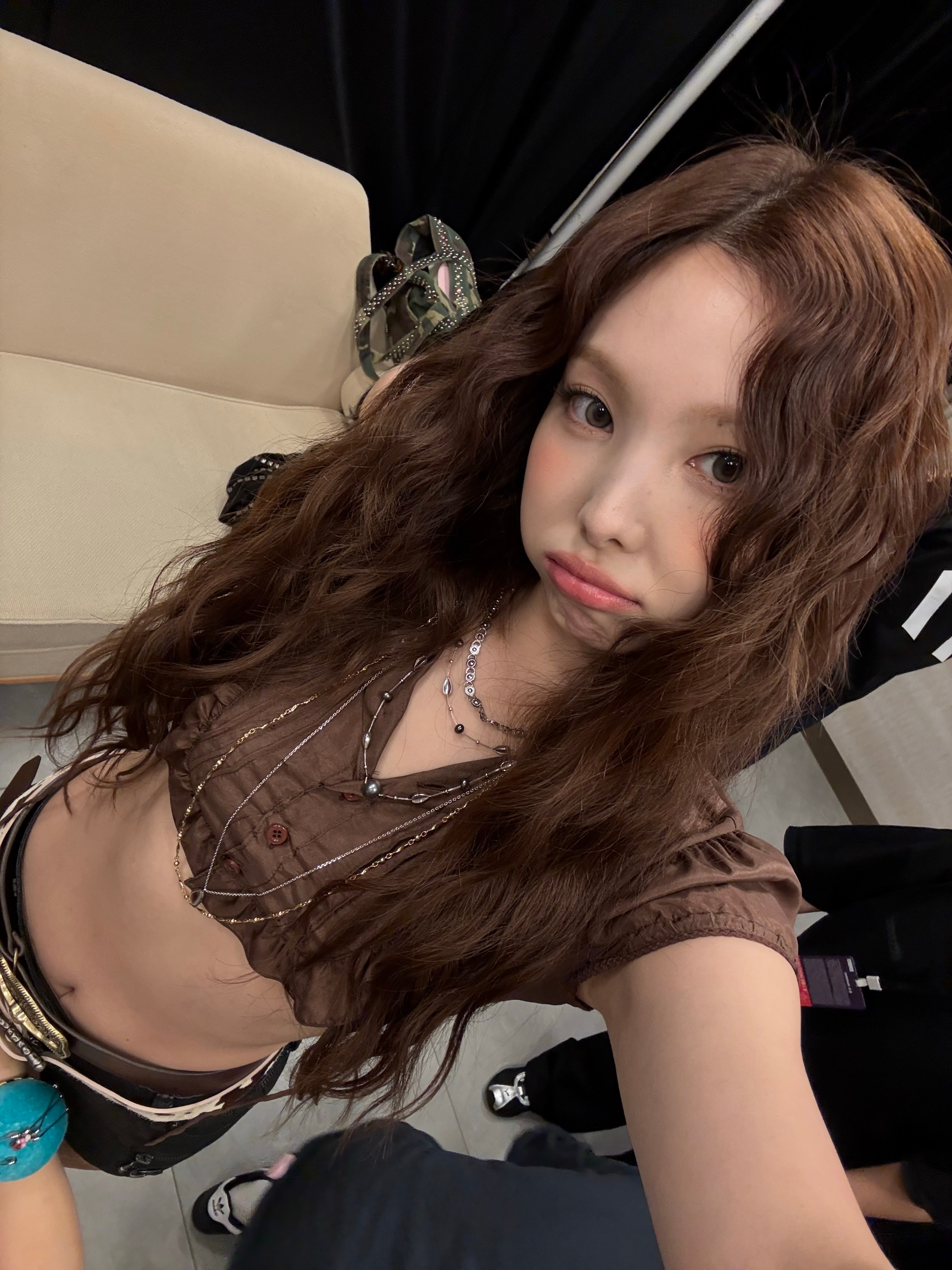 250823泡泡更新俊俏的小女孩一枚 ​​​