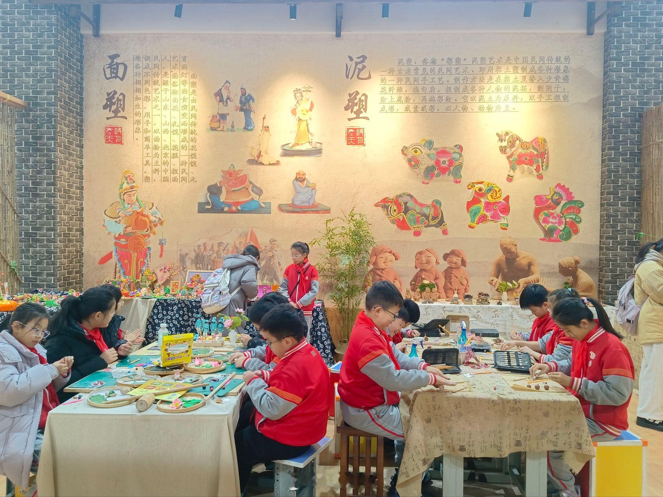 【探馆溯源守初心，薪火相传向远方】三下乡超话青春三下乡学子显担当三下乡社会实践公