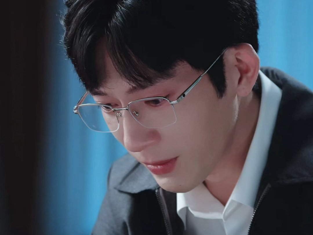 婚我来离井柏然你别哭了 井柏然真的好会演爱人的样子。江寒声提离婚不是因为不爱，是