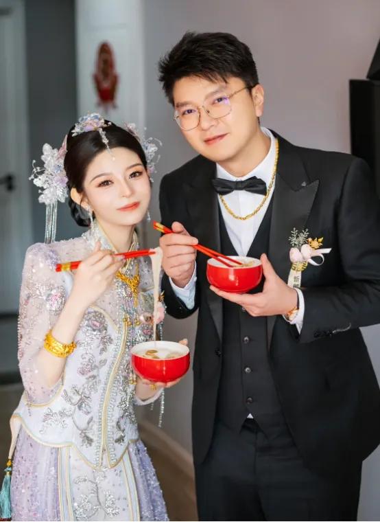 人情冷漠！河北石家庄，大伯的儿子结婚，在解放路的和平饭店订了40桌，每桌2200