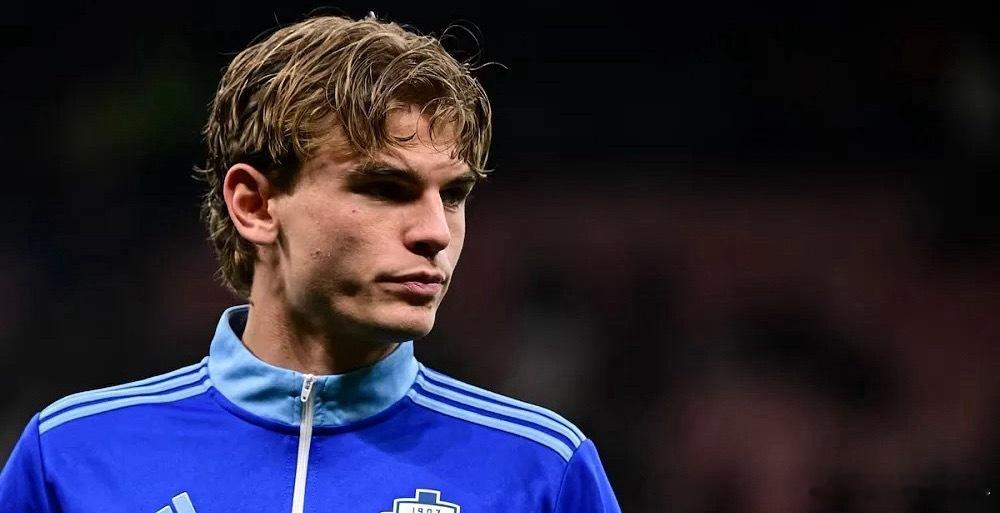 阿斯报：皇马将触发尼科•帕斯的回购条款，并已提前知会科莫足球皇马   4月27日