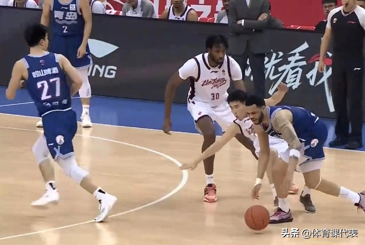 程帅澎24分5助攻，韦瑟斯庞空砍39分7助攻，浙江稠州男篮5人上双客场加时险胜青