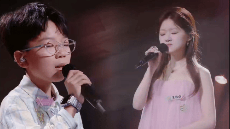 离家路上最听不得的一首歌中国新声代 他们唱到副歌的时候，那种想回家的冲动直接涌上