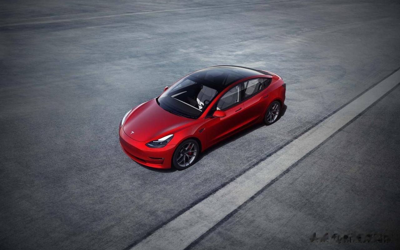 前段时间很多媒体老师预测特斯拉Model3价格不会超过20万，结果价格25万多起