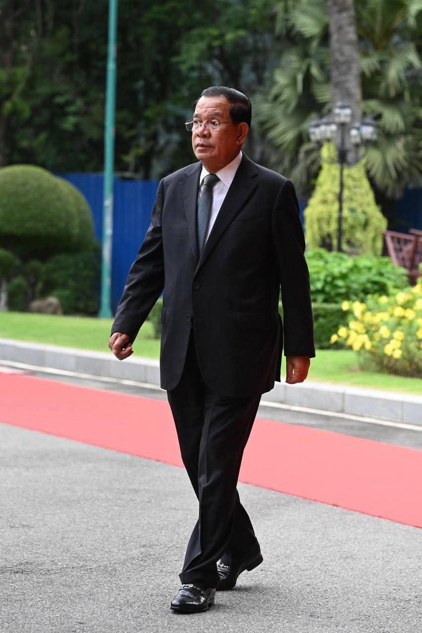 洪森再次发文怼他信柬埔寨前首相洪森再次发文怼泰国前总理他信洪森：我想再次提醒他信