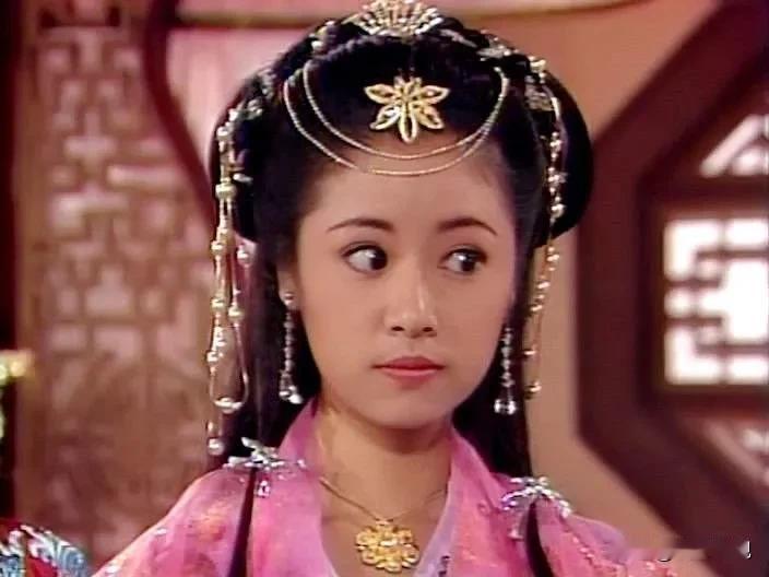来看看林心如最美的6个古装角色，20多岁的林心如，嫩的掐得出水来，很美很可爱。

