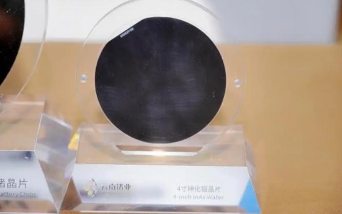 日美垄断9成磷化铟，中国却不怕卡脖子？磷化铟发光效率极高、能扛超高频信号，是光传