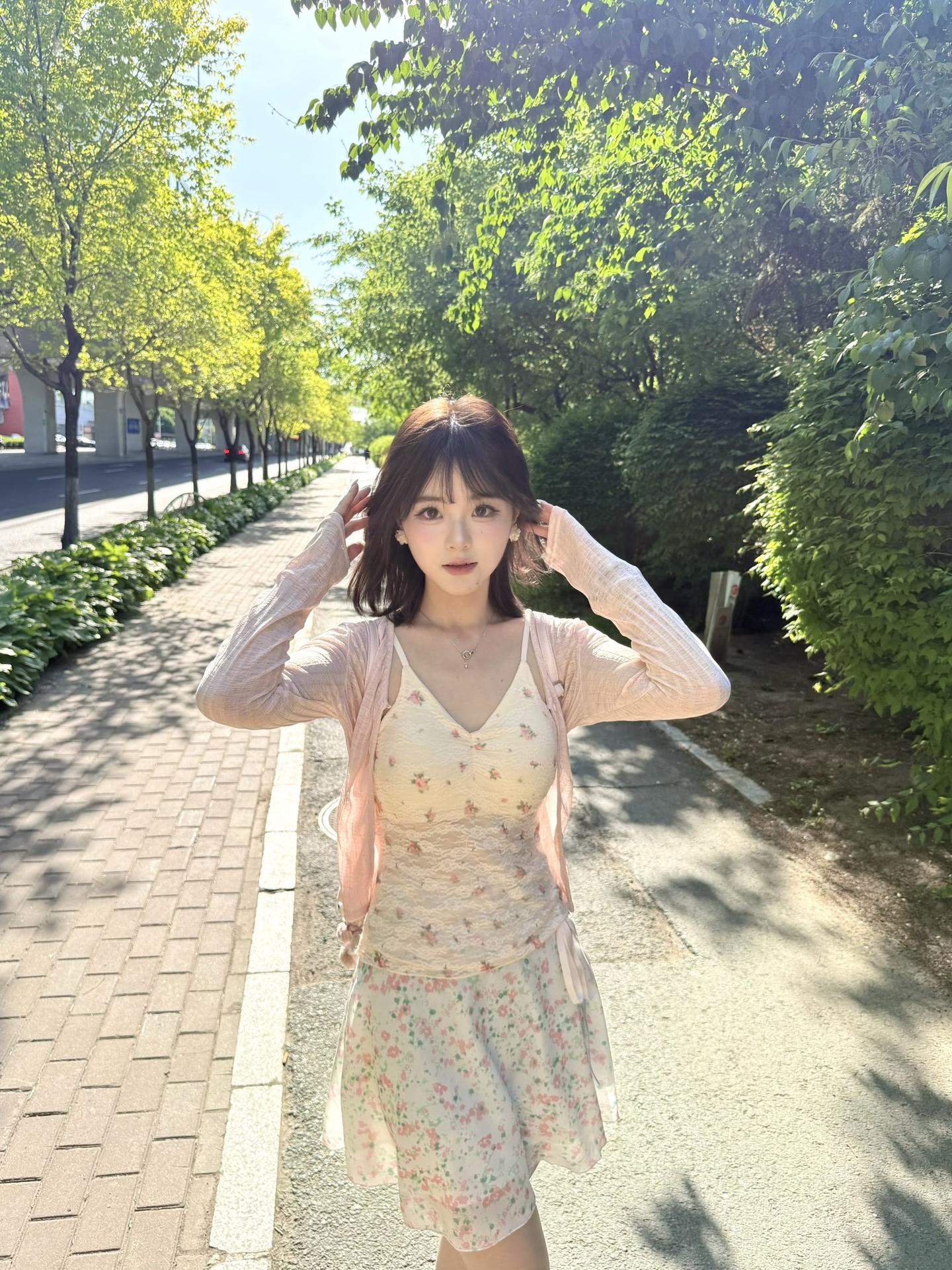 夏天 拜托你融化掉女孩们更多的悲伤吧
