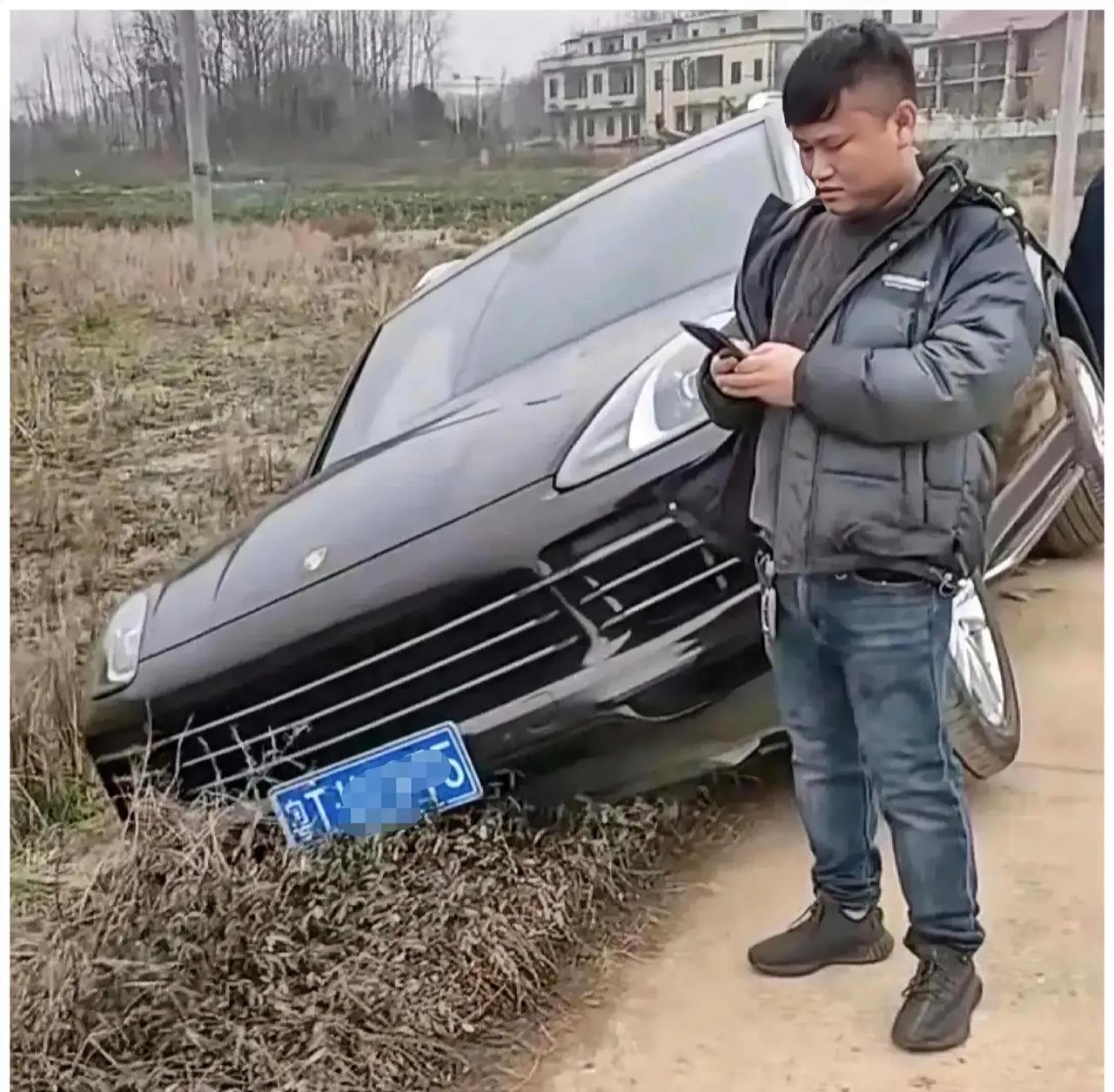 经济复苏？大佬们的狂欢，我还在原地踏步！兄弟，带我一起发财致富吧





兄弟