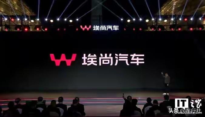 我一万个搞不懂
为什么车企那么喜欢设立新品牌？
除了增加消费者认知障碍
我看不出