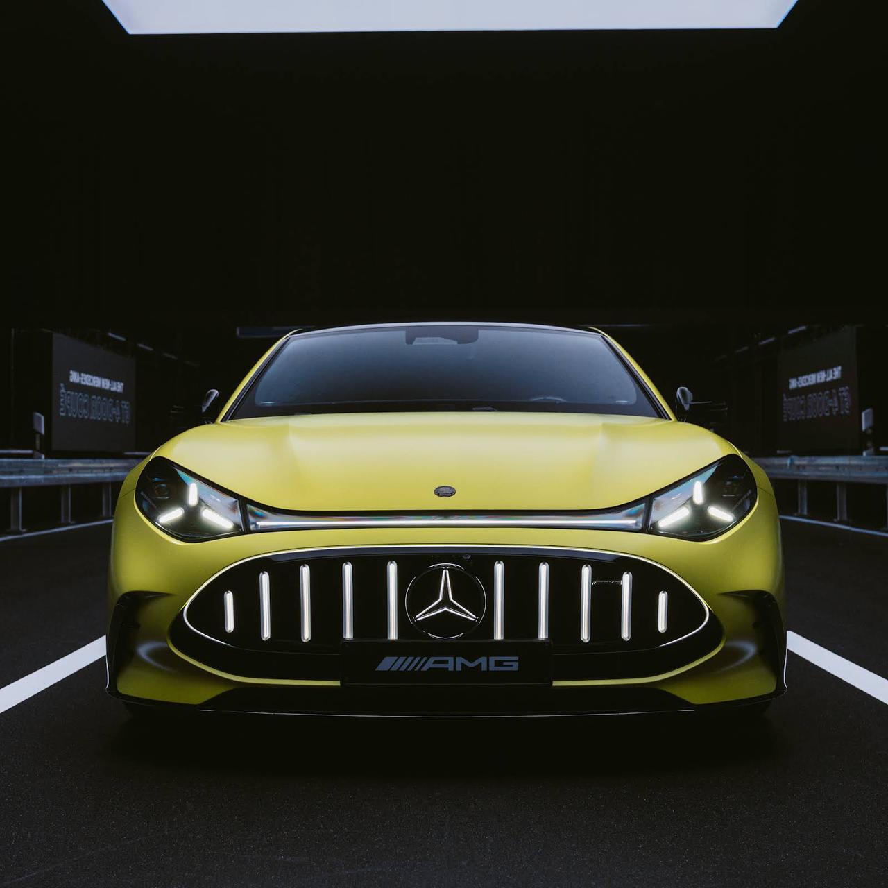 梅赛德斯 -AMG GT 四门轿跑车