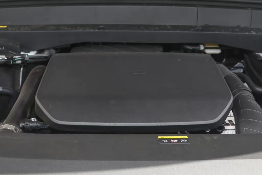 近日，在某车企发布会上，车企高管宣布，“打死不做增程”。他们认为增程就是技术上的