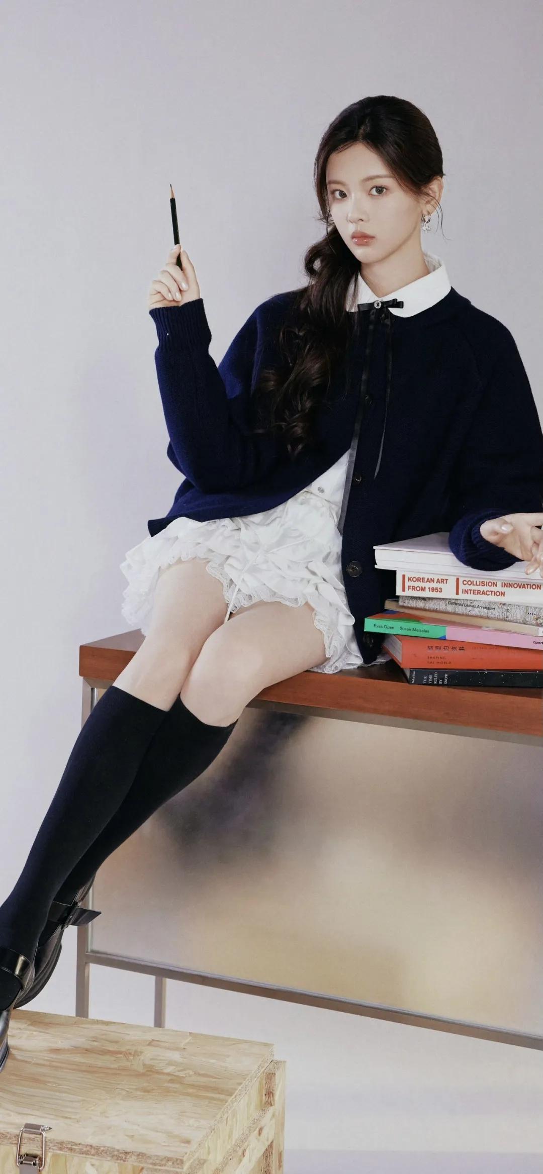 杨超越。美女穿搭，闪亮登场