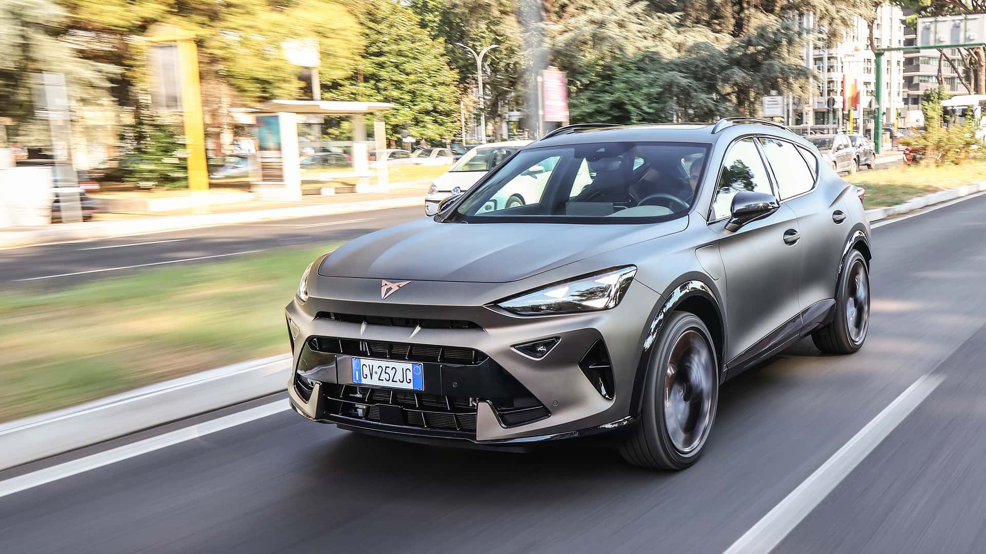 Cupra Formentor 2025 e-Hybrid ​​​