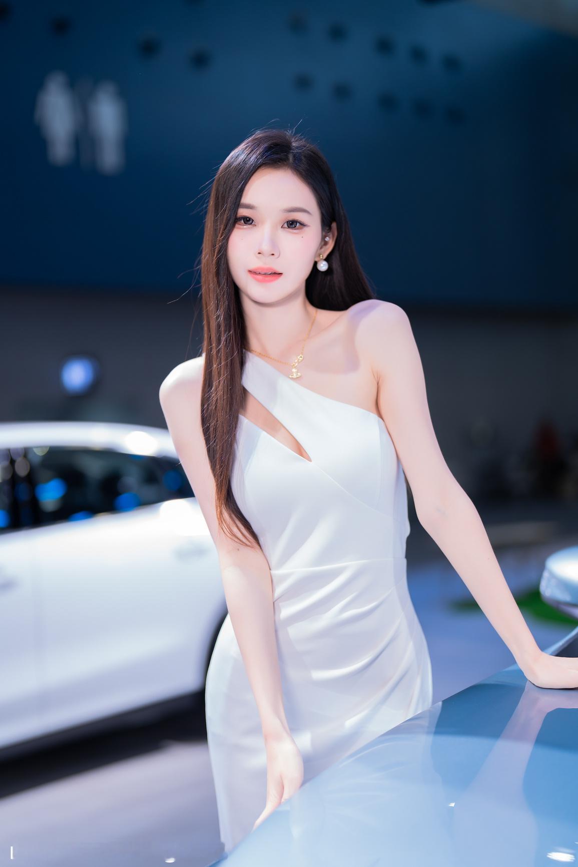 聆听猎人的车展日记聆听在广州国际车展猎人与车展 2025 广州国际车展想把图片带