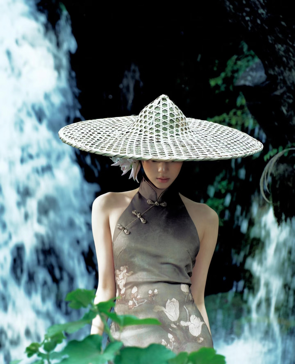 欧阳娜娜美我一大跳欧阳娜娜美我一大跳 